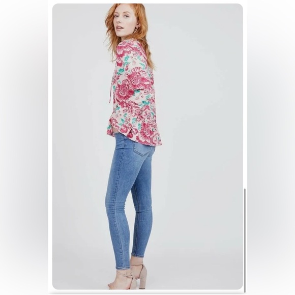 Anthropologie Plenty by Tracy Reese Floral Bell Sleeve Blouse - Picture 2 of 14